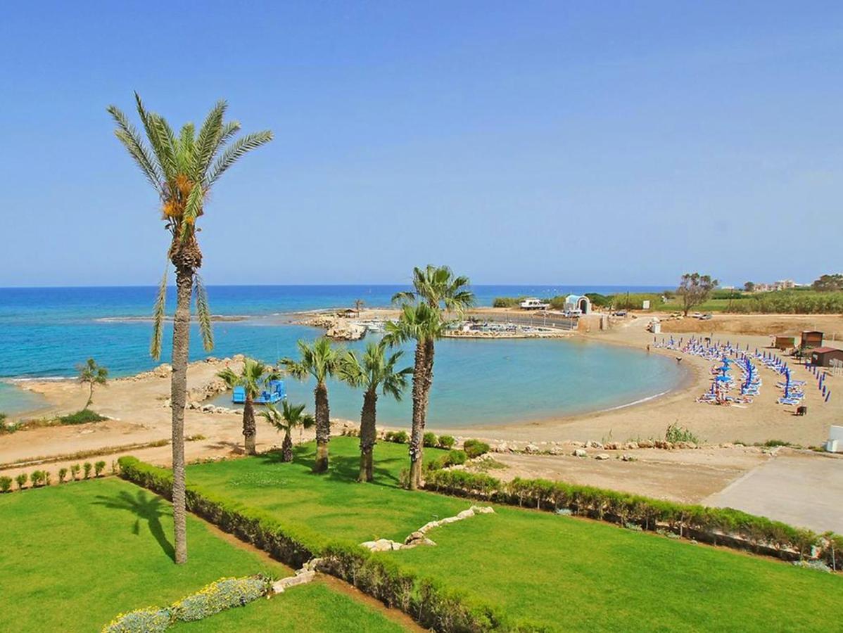 Island Home Seaside Villa Paralimni Exteriör bild