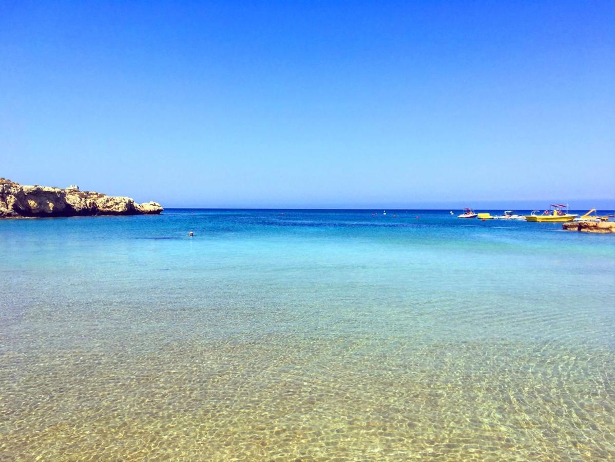 Island Home Seaside Villa Paralimni Exteriör bild