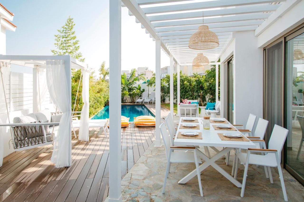 Island Home Seaside Villa Paralimni Exteriör bild